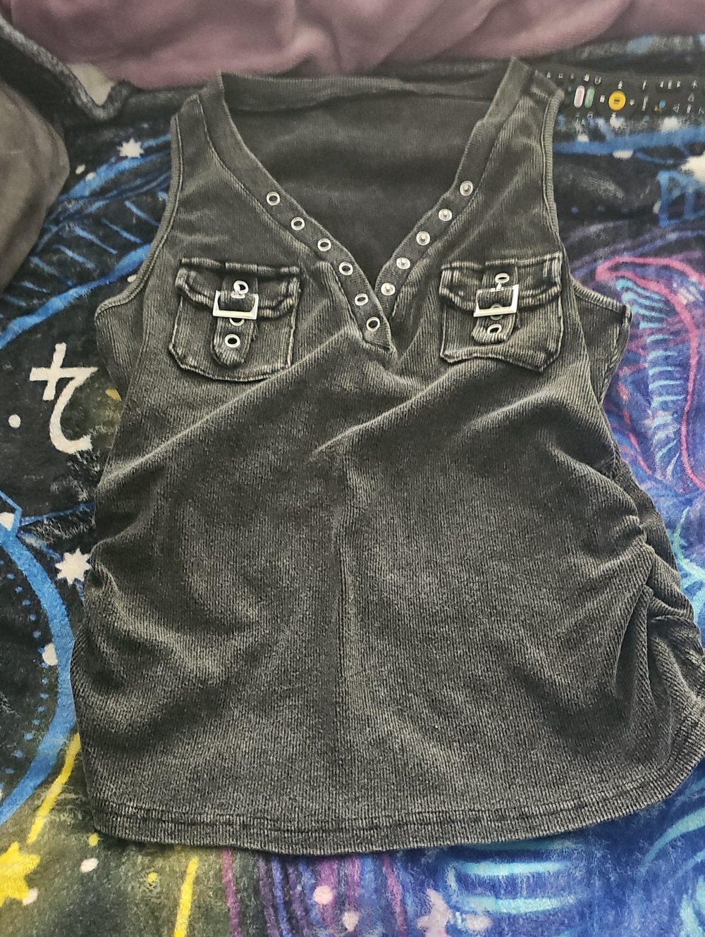 ROMWE Charcoal Gray Washed Tank with Red Logo Tags